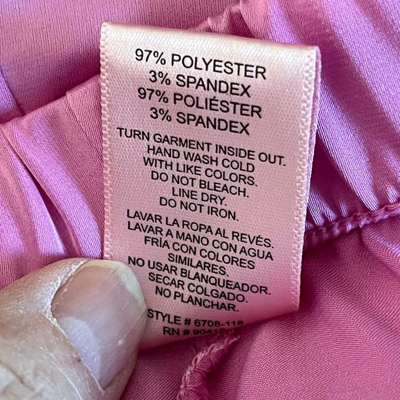 Juicy Couture Pink Satin Pajama Pants Rhinestone Logo on the Rear Size XL - Picture 11 of 13